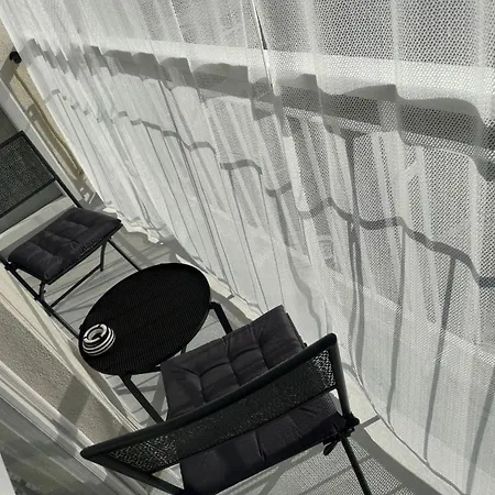Fiorino Apartment-studio Mit Balkon By Interhome