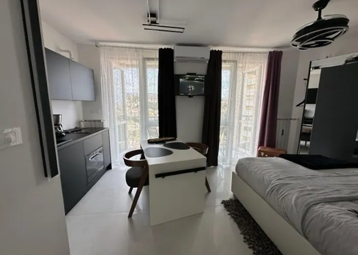 Fiorino Apartment-studio Mit Balkon By Interhome Διαμέρισμα Ριέκα