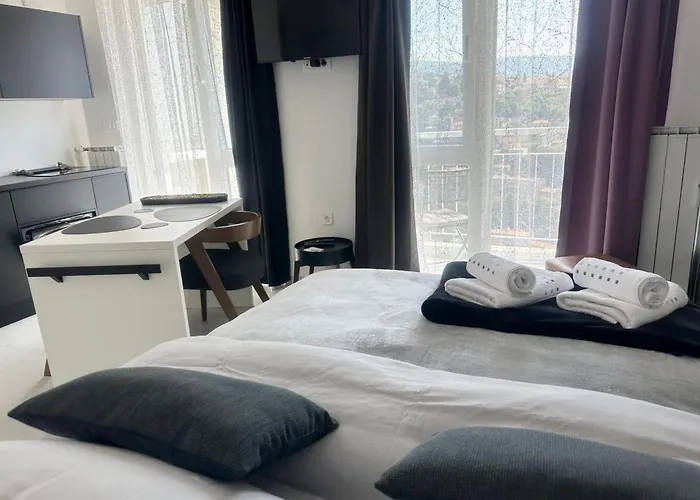 Apartman Fiorino Apartment-studio Mit Balkon By Interhome *